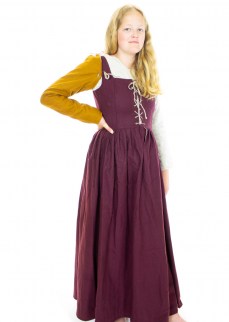 15th-century-dress-4