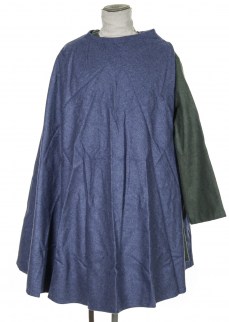 Half circular cloak in dark blue wool