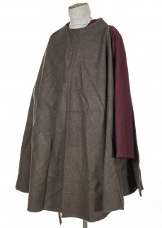 Half circular cloak in dark brown wool