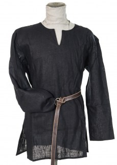 Tunic in black linen